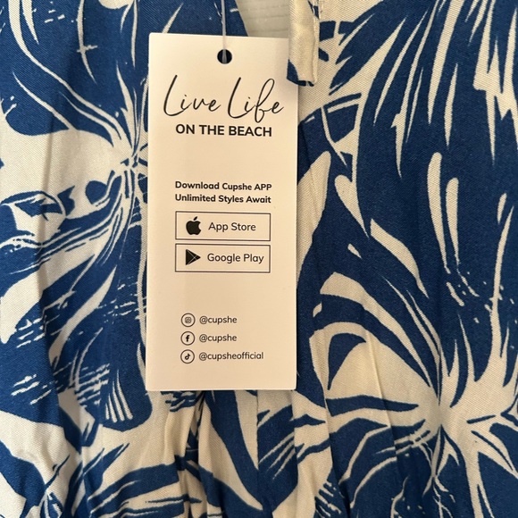Blue and White Floral Swim Coverup, CUPSHE, NWT, size Medium - Picture 4 of 5
